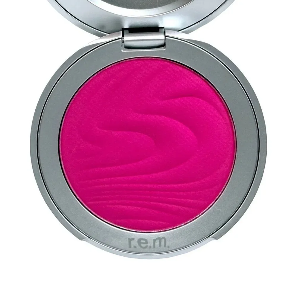 r.e.m. beauty Hypernova Satin Matte Blush - 0.17 oz / 5g - Strawberry Nebula
